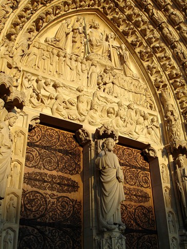 Paris 04 – Notre Dame et les Portes du Diable
