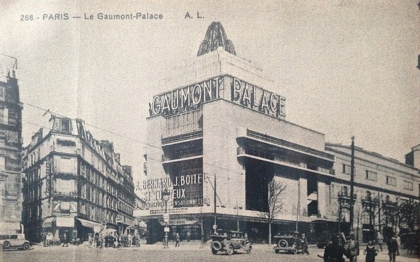 Gaumont-Palace_avec_sa_nouvelle_façade_créée_en_1931