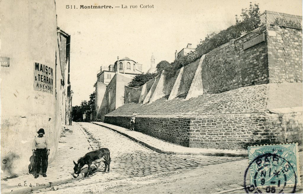 Rue cortot